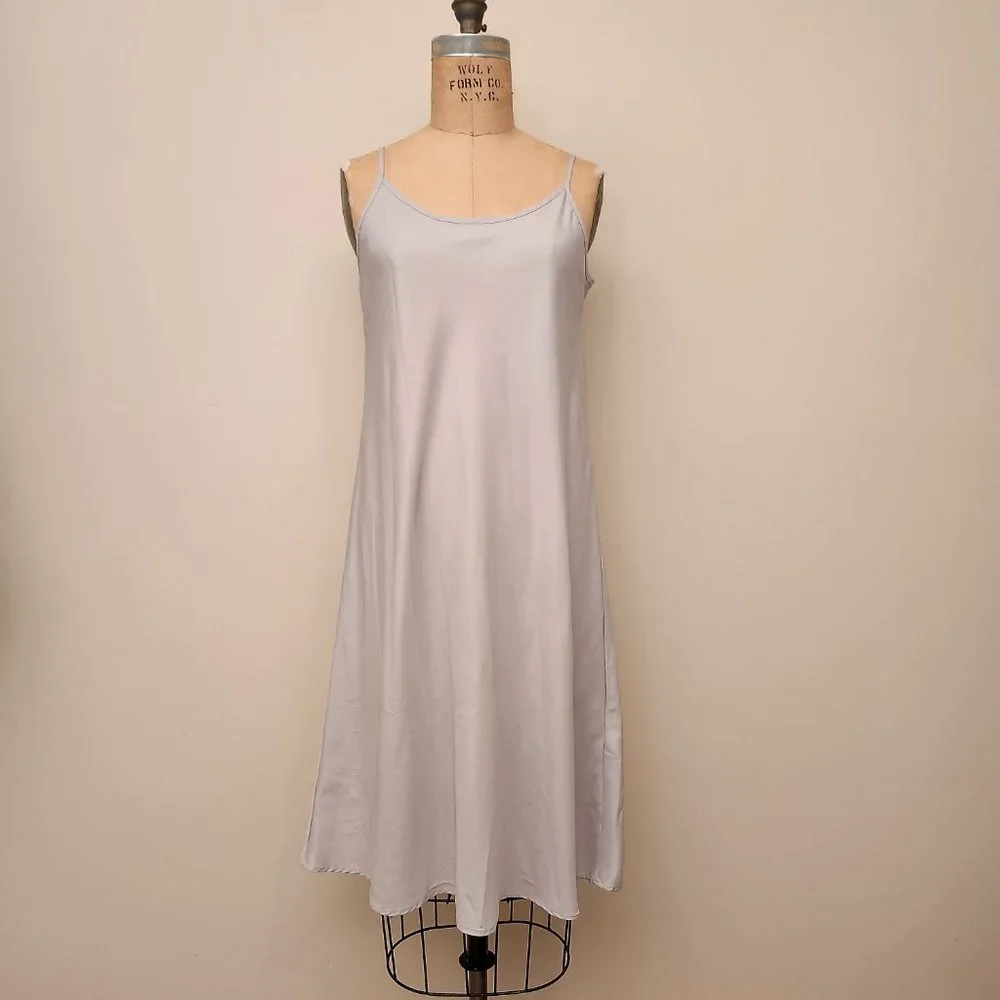 Uniqlo Pleated Chiffon Dress - Picture 8 of 14